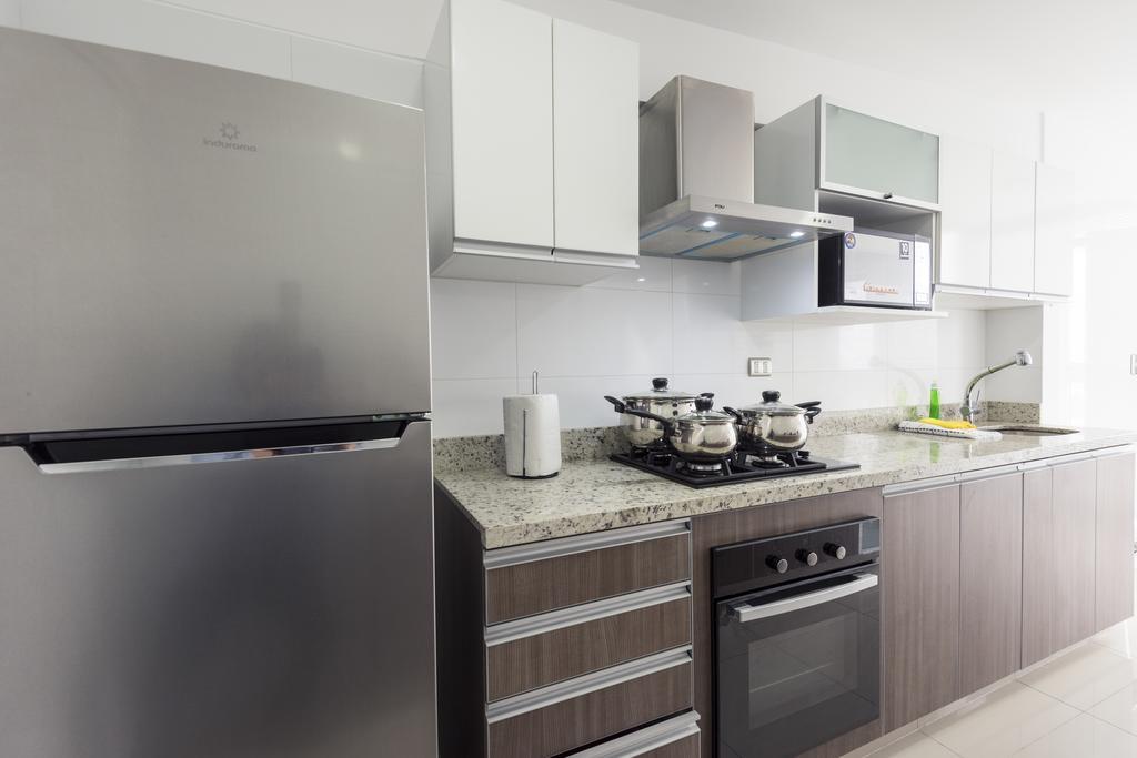 Skyliving Towers Apartments - Peru Lima Buitenkant foto